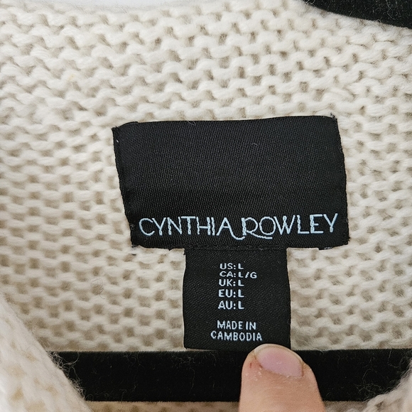 Cynthia Rowley Cream and Gray Men's Sweater - Picture 4 of 5